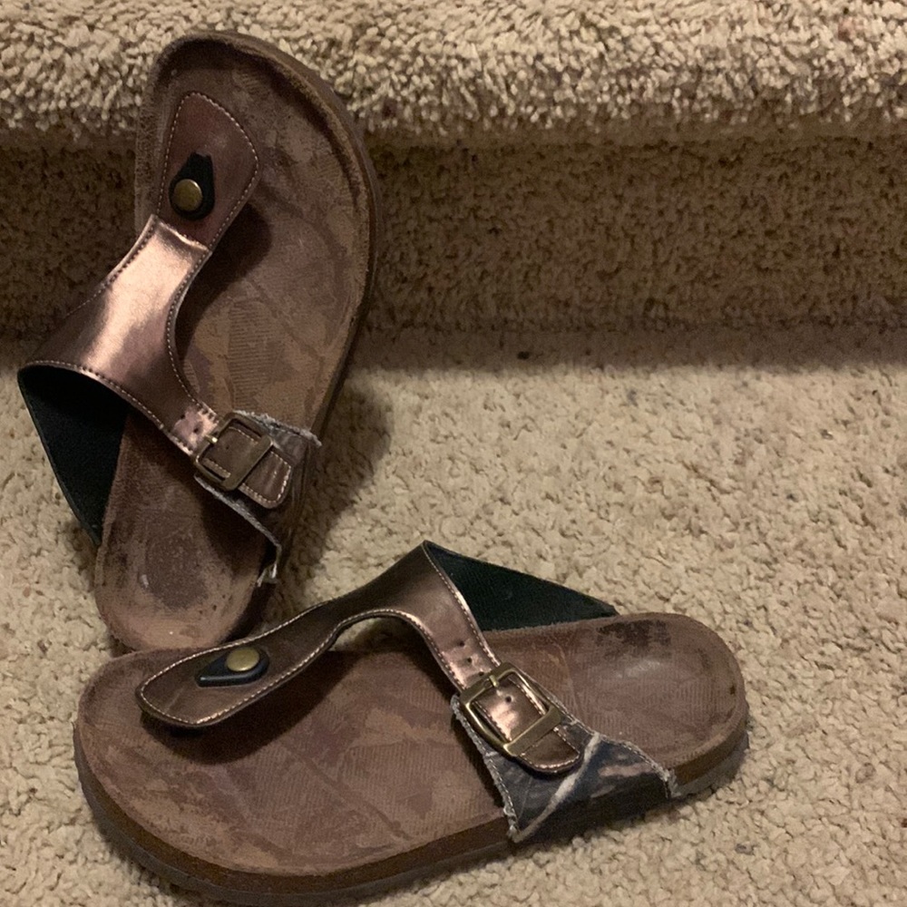 Legendary camo bronze sandals